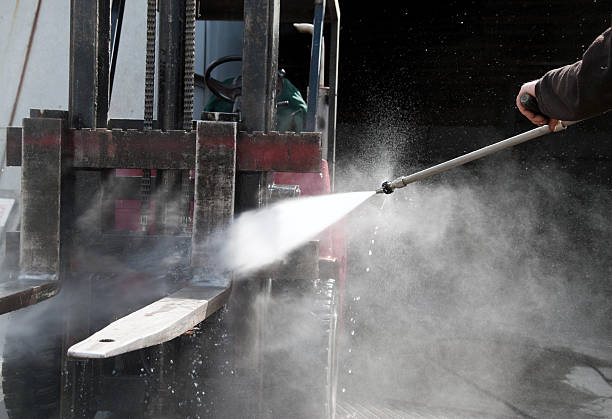 Best Commercial Pressure Washing  in Manchester, MO